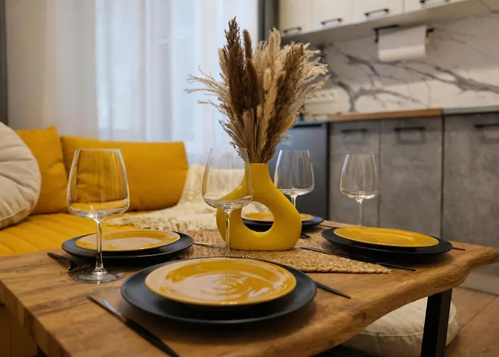 Lägenhet Cozy Fireplace Two Bedrooms Workspace Riga