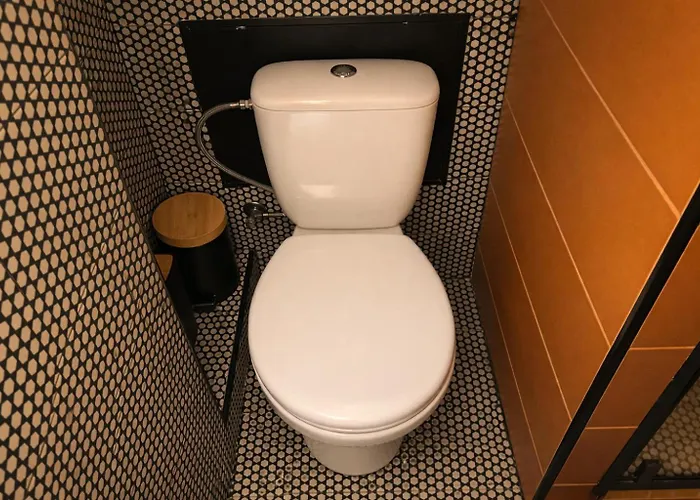 Cozy Fireplace Two Bedrooms Workspace Riga