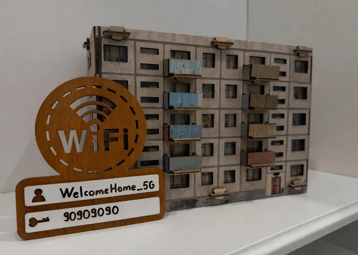 Cozy Fireplace Two Bedrooms Workspace Riga